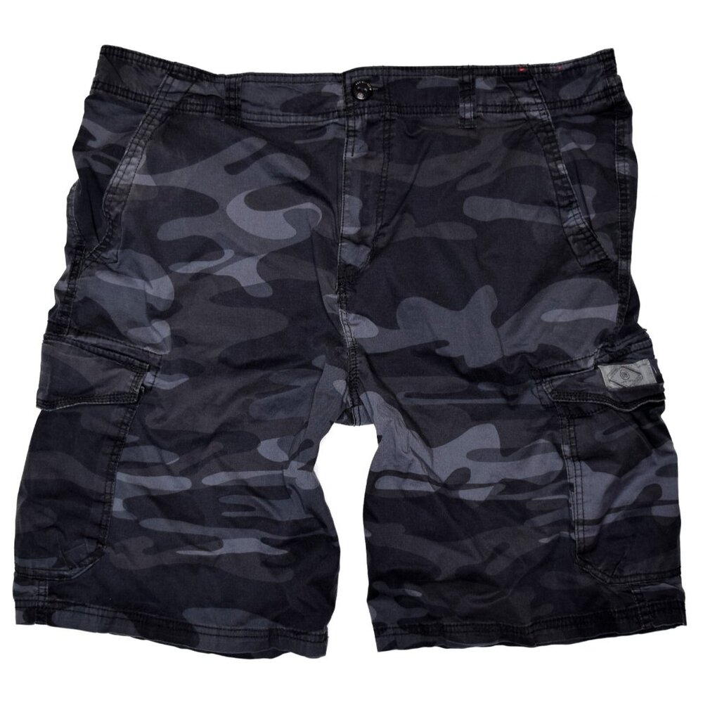 UNIONBAY Black/Gray Flat Front Relaxed Fit Camouflage Cargo Shorts Men's Size 42